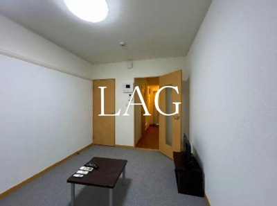 【居間・リビング】 | レオパレス三ヶ田 | 洋室のお部屋です。