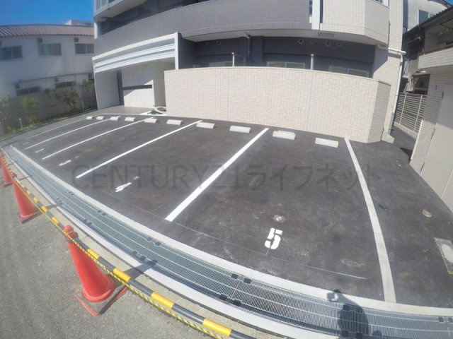 【駐車場】 | アルティザ新大阪DC