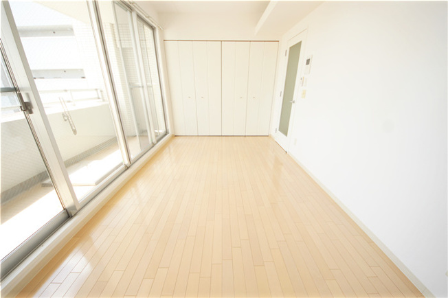 【洋室】 | コスモリード谷町六丁目