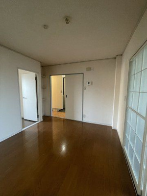 【居間・リビング】 | セントラルパレス | 別のお部屋の写真です
