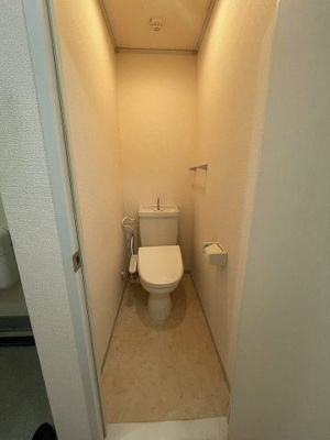 【トイレ】 | セントラルパレス | 別のお部屋の写真です
