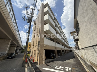 【外観】 | 武庫之荘フレックス　最上階 | 【武庫之荘フレックス】地上８階建　総戸数７７戸　ご紹介のお部屋は最上階の８階部分です♪※エレベーターは７階までです。