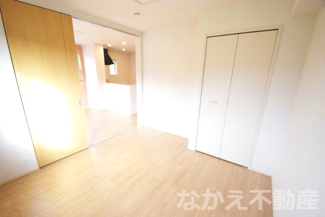 【寝室】 | 落ち着いて過ごせるお部屋なので、寝室にいかがでしょうか