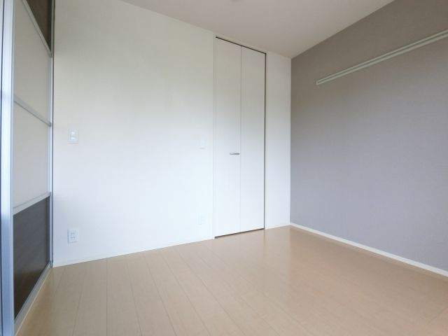 【洋室】 | ロイヤルプラザ