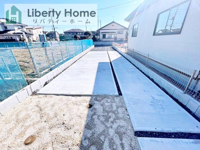 水戸市東前町5期　新築戸建　１号棟の駐車場