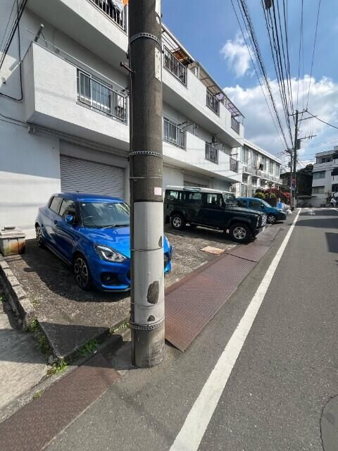 春月ビルの周辺