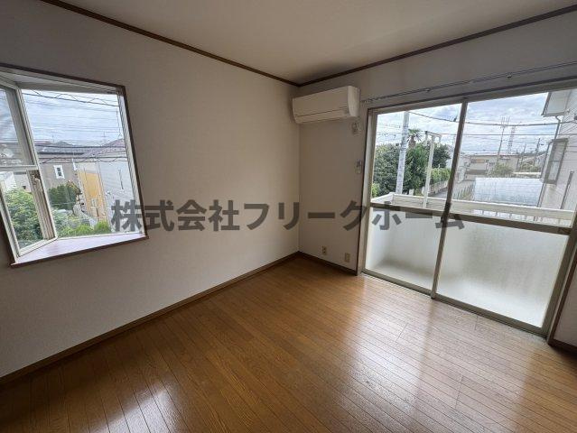 三鷹市井口４丁目のアパートの寝室|※別号室参考写真になります。