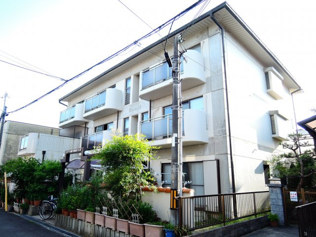 高槻市南松原町の賃貸マンションの外観