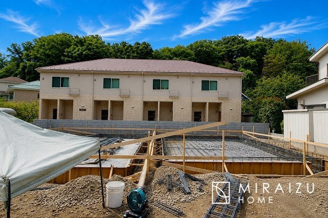 【外観】 | 贅沢な暮らしにぴったり設備が魅力♪家事導線の良い水回りで毎日綺麗家事もラクラク♪早朝、夜間問わず現地見学＆周辺環境ご案内致します♪