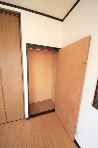 【収納】 | ローレルハイツ | 他号室参考写真