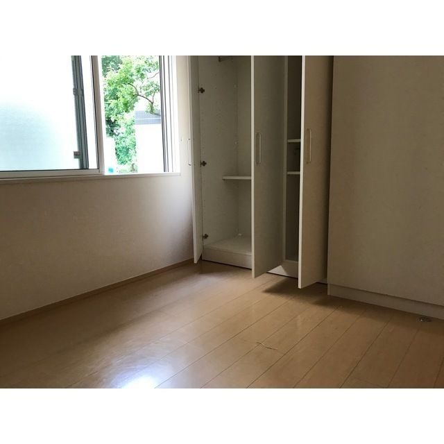 ラ　メゾネット　ヴェルトゥの寝室