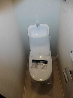 【トイレ】 | ヒルズ保土ヶ谷 | 温水洗浄便座です