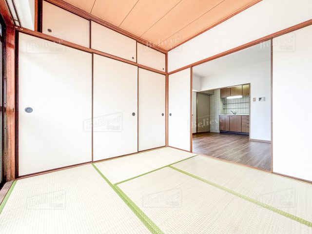 PLEAST荘島の内装