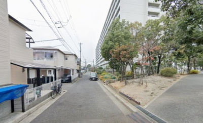 【前面道路含む現地写真】 | 尼崎市東難波町４丁目　中古戸建