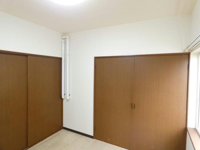 Ｆ＊ＢＯＸの洋室