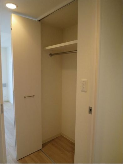 名古屋市千種区仲田２丁目の賃貸マンションの収納