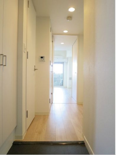 名古屋市千種区仲田２丁目の賃貸マンションの玄関