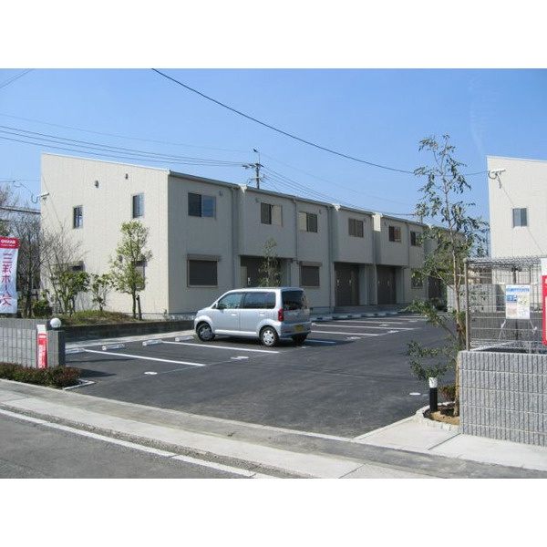 とののくら六番館Bの駐車場