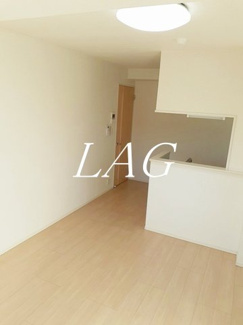 【居間・リビング】 | シャルマンあさがや | 洋室のお部屋です。