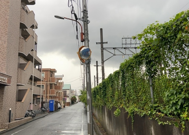 【展望】 | ライオンズマンション八王子第三 | 眺望の良さを楽しめるダイニングキッチンで家族団らんの時間を過ごしてはいかがでしょうか。バルコニーから見える景色を家族で眺める時間は、時間が経つのを忘れてしまいそうですね。是非、現地を見に行きましょう！