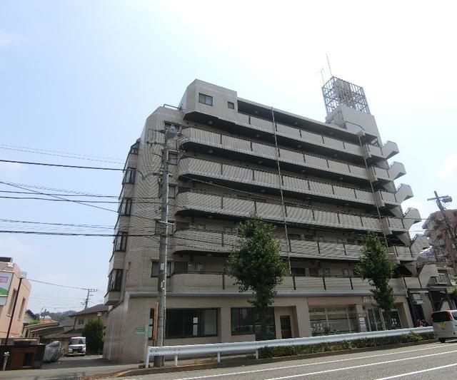 シェモア桜ヶ丘の外観