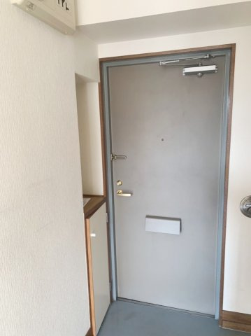 サニー米山の玄関
