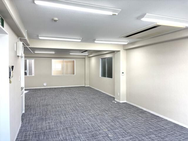 【内装】 | Ｂ．Ｓ．Ｒ秋葉原