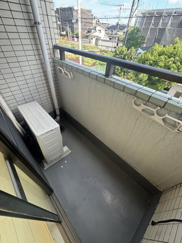【バルコニー】 | リバーヒル大桐