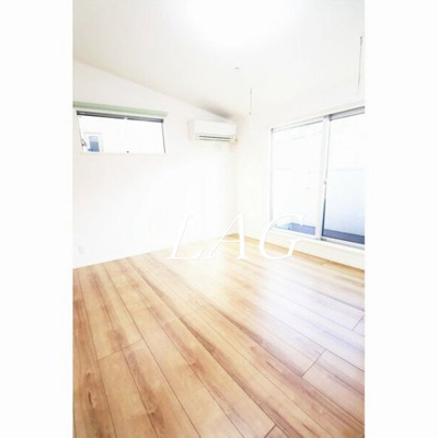 【居間・リビング】 | ベルツリーハイツ | 洋室のお部屋です。
