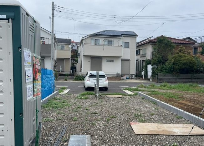 【展望】 | 土地の地勢が高台の場合、景色を綺麗にみることができ、景色にこだわってお家探ししている方におすすめです！また平坦地よりも風通しがいいというメリットがあります。デメリットもあるので是非現地でご確認下さい。