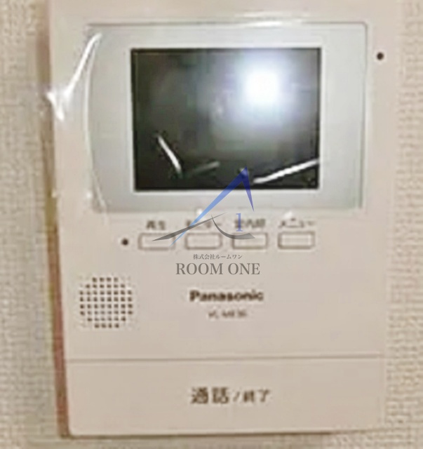 朝日動坂マンションのセキュリティ|モニター付きインターホンです。