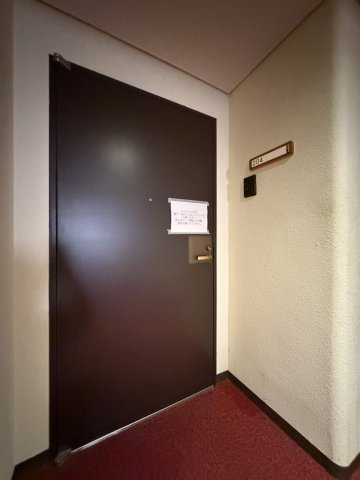 赤坂グランドハウスの玄関