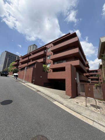 赤坂グランドハウスの外観