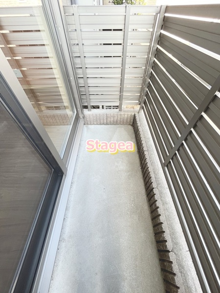 アンクレットのバルコニー