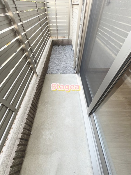 アンクレットのバルコニー