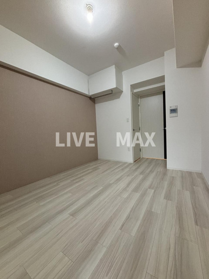 壁紙の色は部屋によって違います。