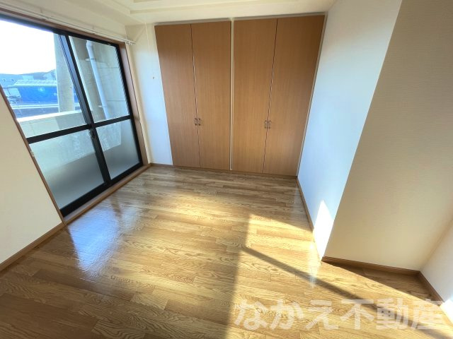 【寝室】 | 使い勝手のいい寝室です