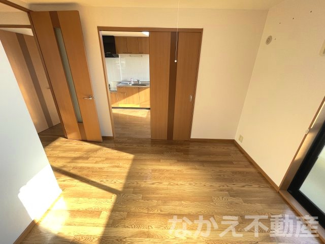 【寝室】 | 使い勝手のいい寝室です