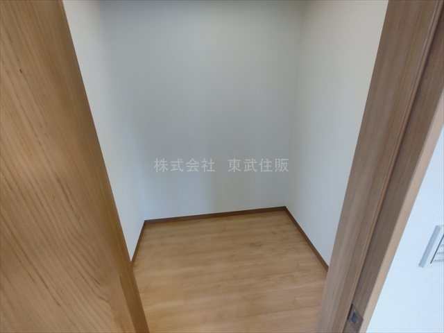 【内装】 | ふじみ野市北野２丁目 | 洋室7.6帖ウォークインクローゼット