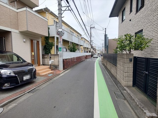 【前面道路含む現地写真】の画像