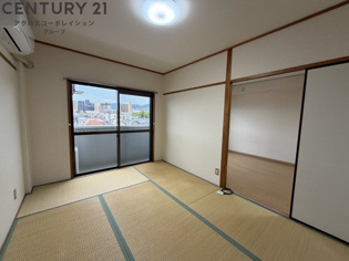 サカセイーストビルの寝室