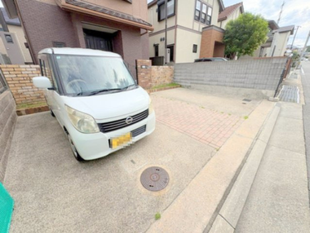 野上３丁目戸建ての駐車場|駐車場完備です