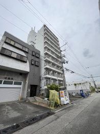 プリエール名神尼崎の外観