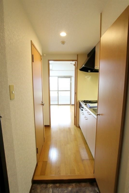 リファレンス下呉服町の玄関