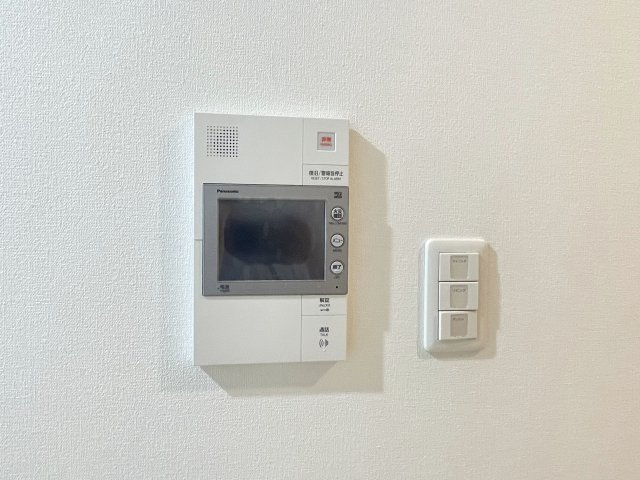 【セキュリティ】 | スプランディッド難波ＷＥＳＴⅡ