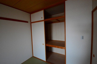 ＮＴＰＲレジデンス甲子園四番町の収納