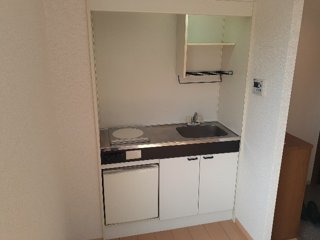 壁付けキッチンでスペースを有効活用できます！