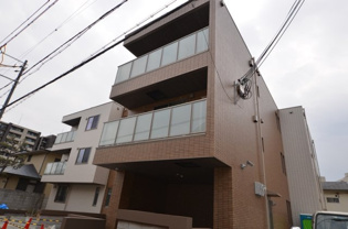 防犯カメラ・オートロック付きです！耐震性能3級で安心☆