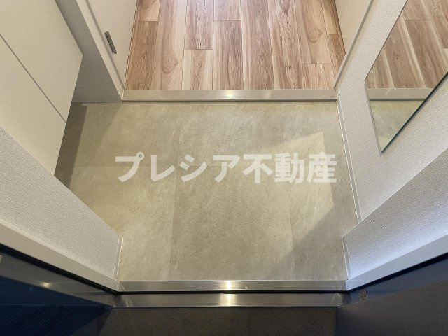 セレニテ甲子園プリエの収納