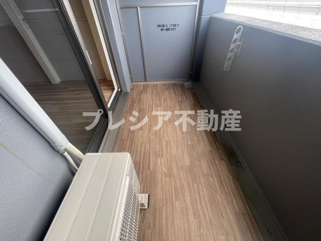 セレニテ甲子園プリエのバルコニー
